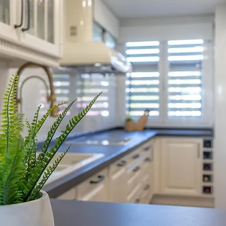 First Line Sea Views - Club & Pool & Parking By Aloha Bilbao Sopelana