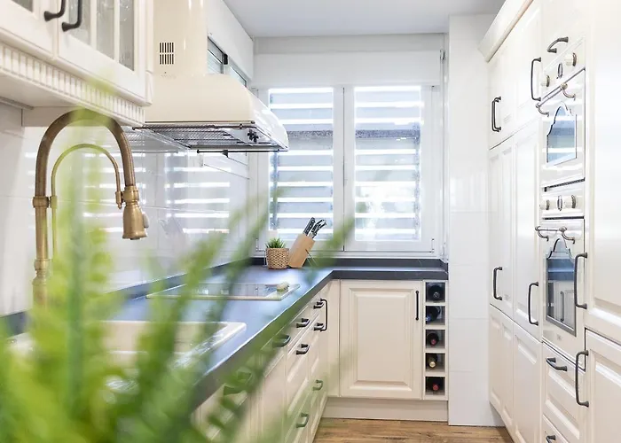 Apartment First Line Sea Views - Club & Pool & Parking By Aloha Bilbao Sopelana