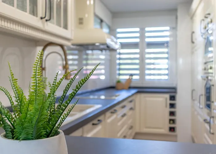 First Line Sea Views - Club & Pool & Parking By Aloha Bilbao Sopelana